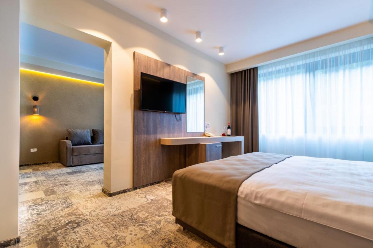 Hotel IZVOARE Caciulata Călimăneşti Exterior foto